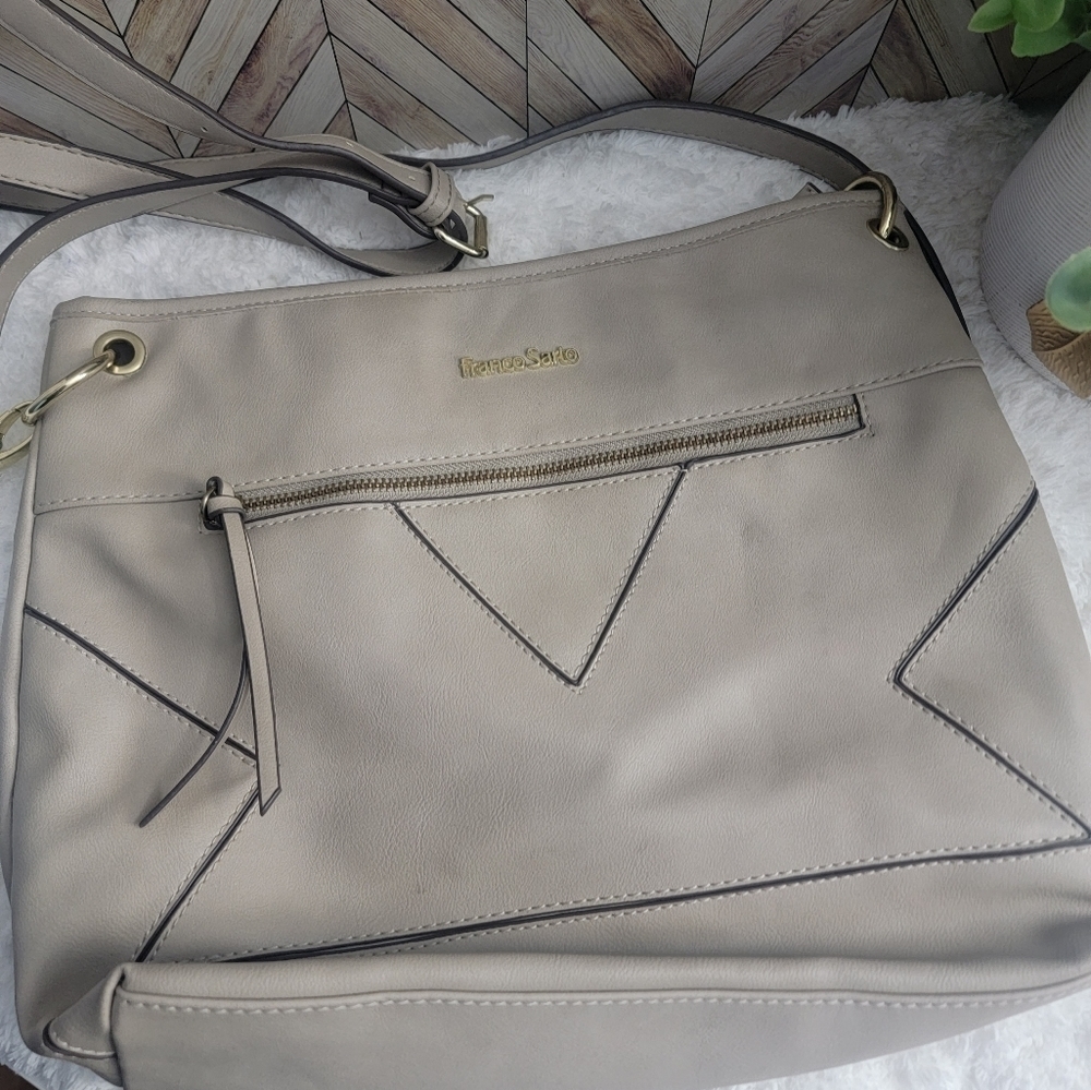 FrancoSarto Large tan  Crossbody / Shoulder Bag with UNIQUE style - Picture 5 of 11